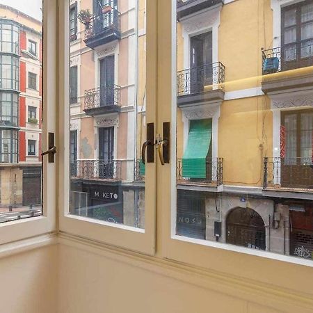 Vivienda Turistica Estilosa En La Zona Vieja Bilbao Ngoại thất bức ảnh