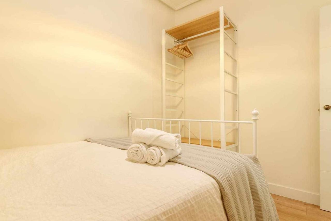 Vivienda Turistica Estilosa En La Zona Vieja Bilbao Ngoại thất bức ảnh