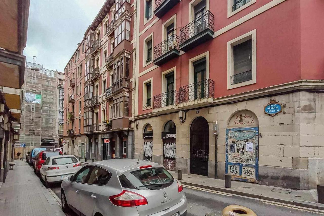 Vivienda Turistica Estilosa En La Zona Vieja Bilbao Ngoại thất bức ảnh